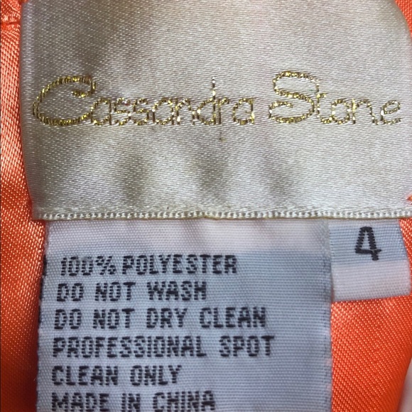 🎉Cassandra stone orange multi foral printed gown - Picture 7 of 7